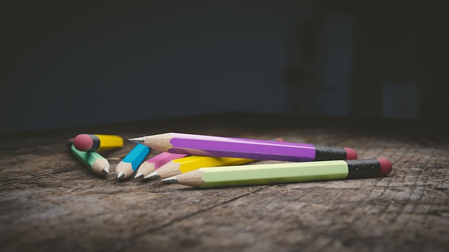 Come creare una matita personalizzata: idee e suggerimenti per un regalo unico!